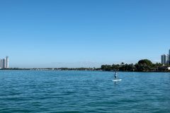 onda-residences-amenities-paddle-board